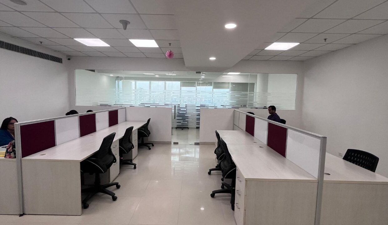 Vipul Square – Sushant Lok 1